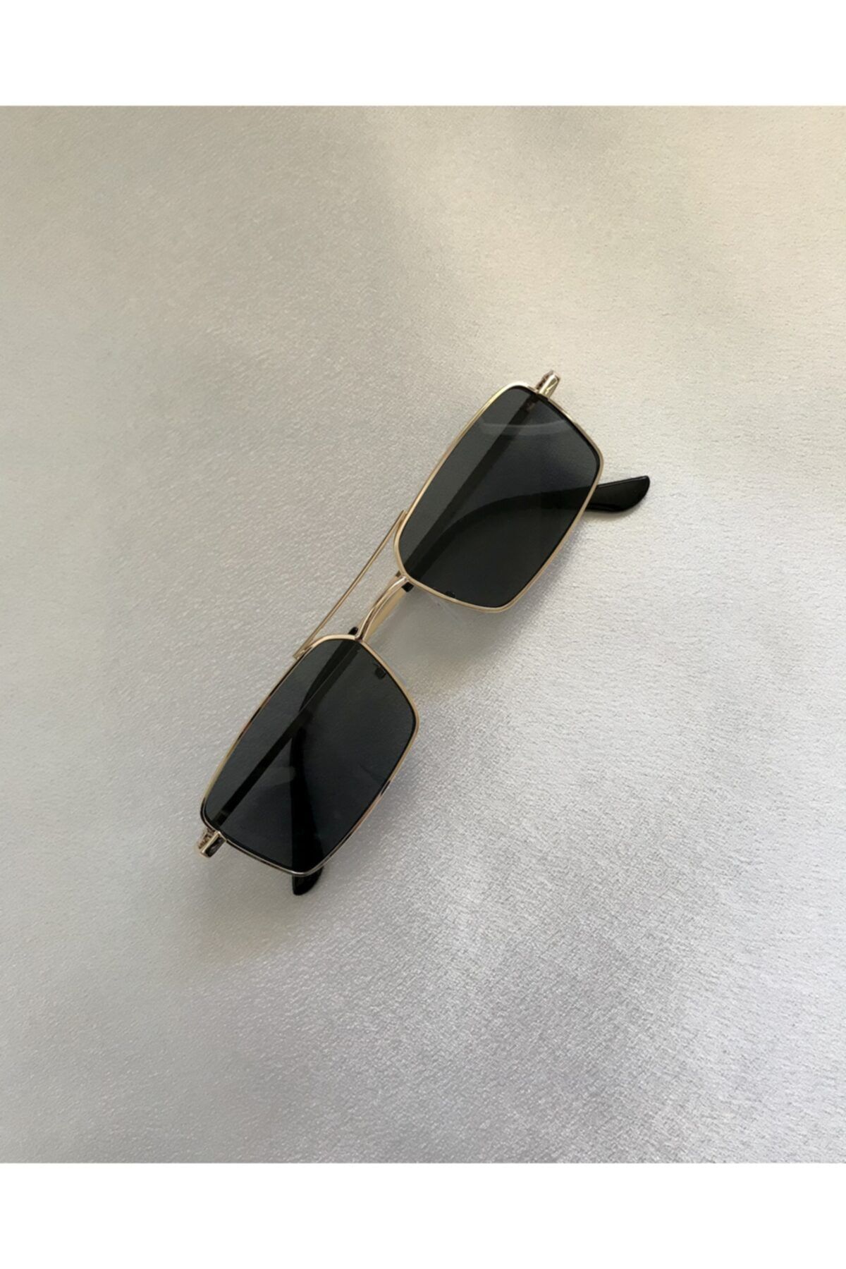 Siyah Gold Dörtgen Gözlük