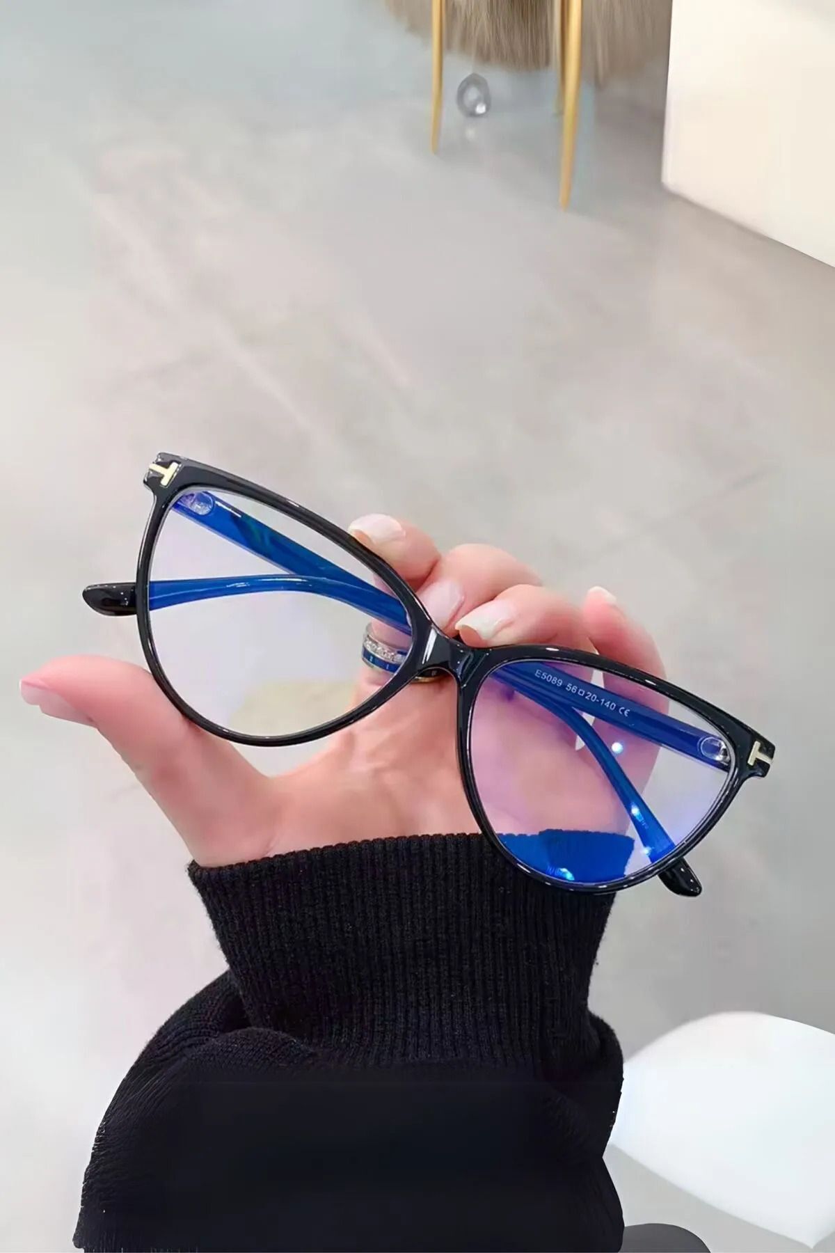 Siyah Cat Eye Çerçeve Popüler Şeffaf Ekran Gözlüğü