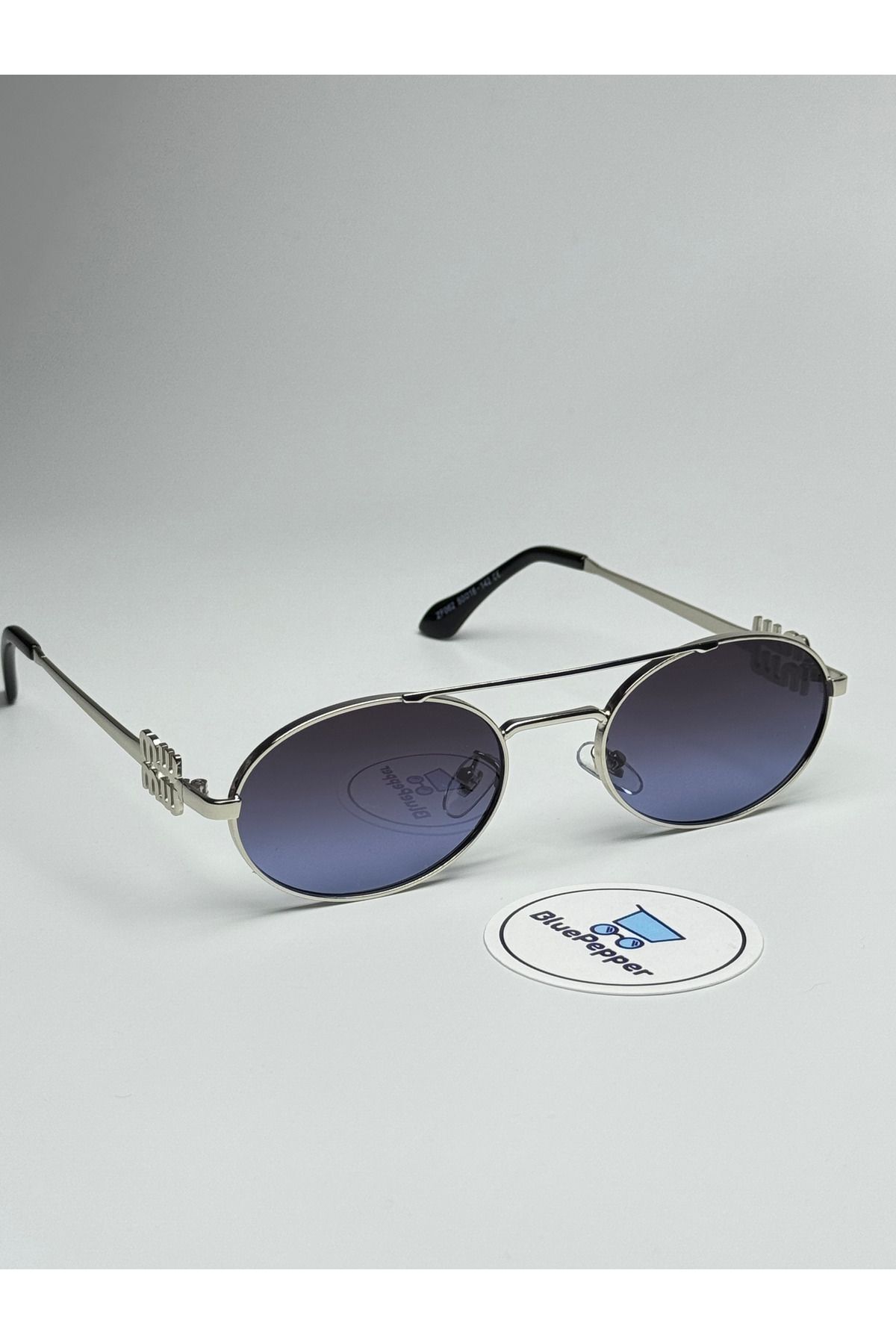 MIUX V6 LACİVERT GÜNEŞ GÖZLÜĞÜ Oval Gümüş Çerçeve 50-16-142 ekartman