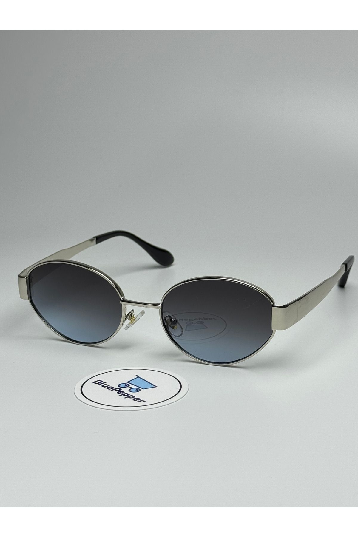 CELIME GÜMÜŞ RENK GÜNEŞ GÖZLÜĞÜ Oval Çerçeve Siyah Cam Renkli 55-19-140