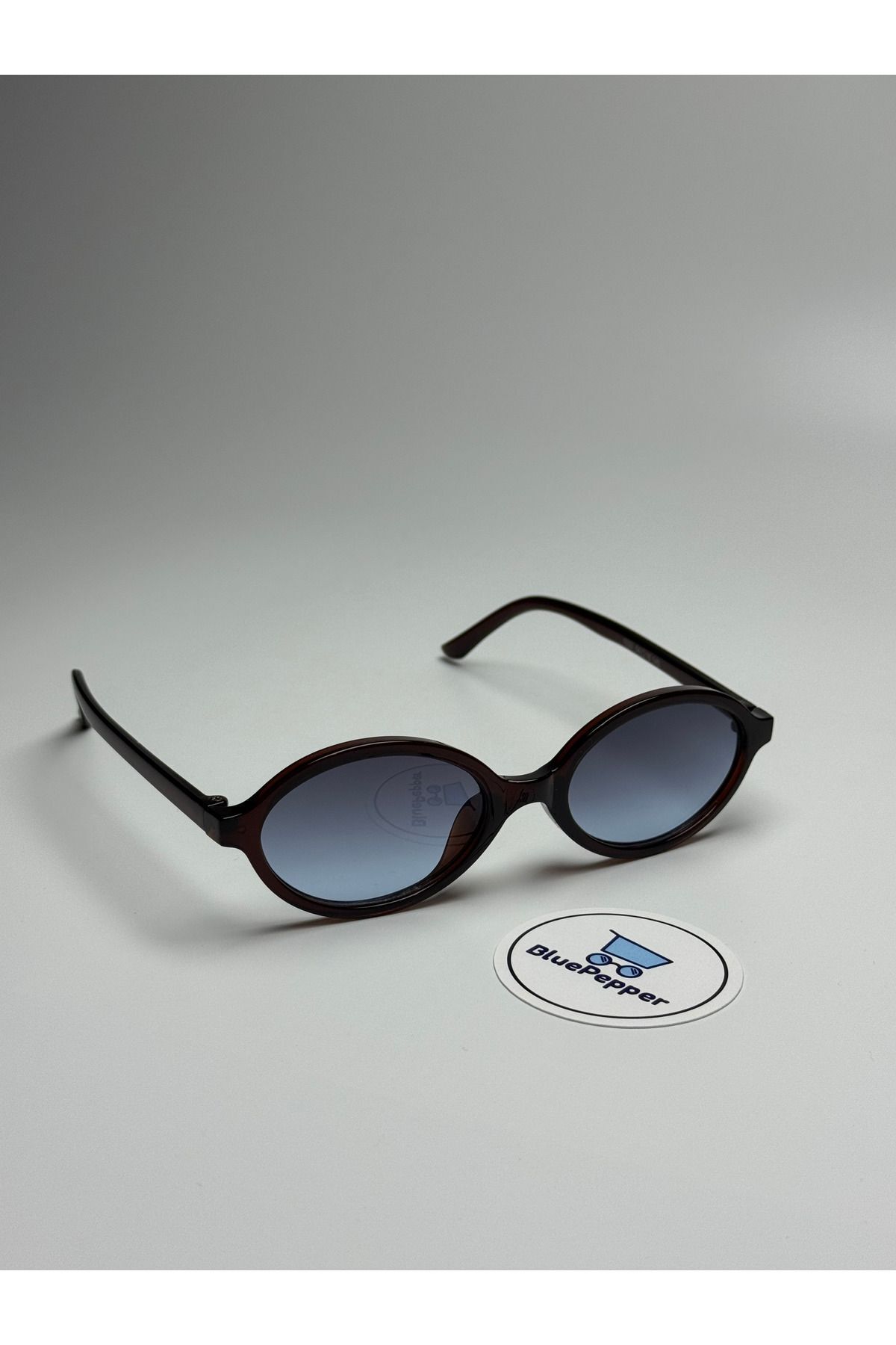 MIUX KAHVE GÜNEŞ GÖZLÜĞÜ Oval Siyah Cam Renkli