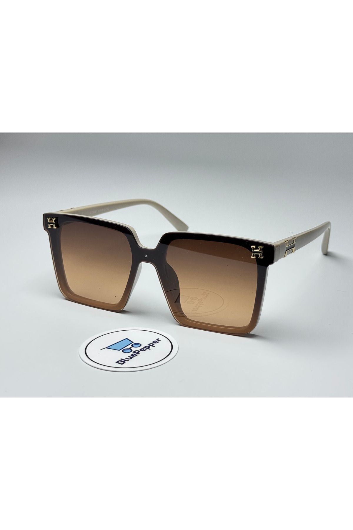 HEMRES BEJ GÜNEŞ GÖZLÜĞÜ Dikdörtgen Çerçeve Kahve Cam Renkli 55 Ekartman