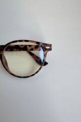 Mavi Işık Korumalı Leopar Model Gözlük